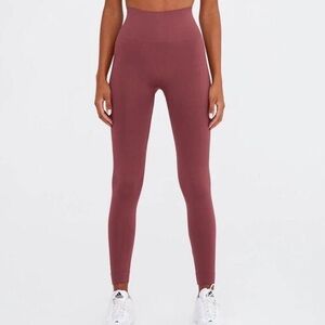 SET Active Sculptflex power high rise in the color canyon